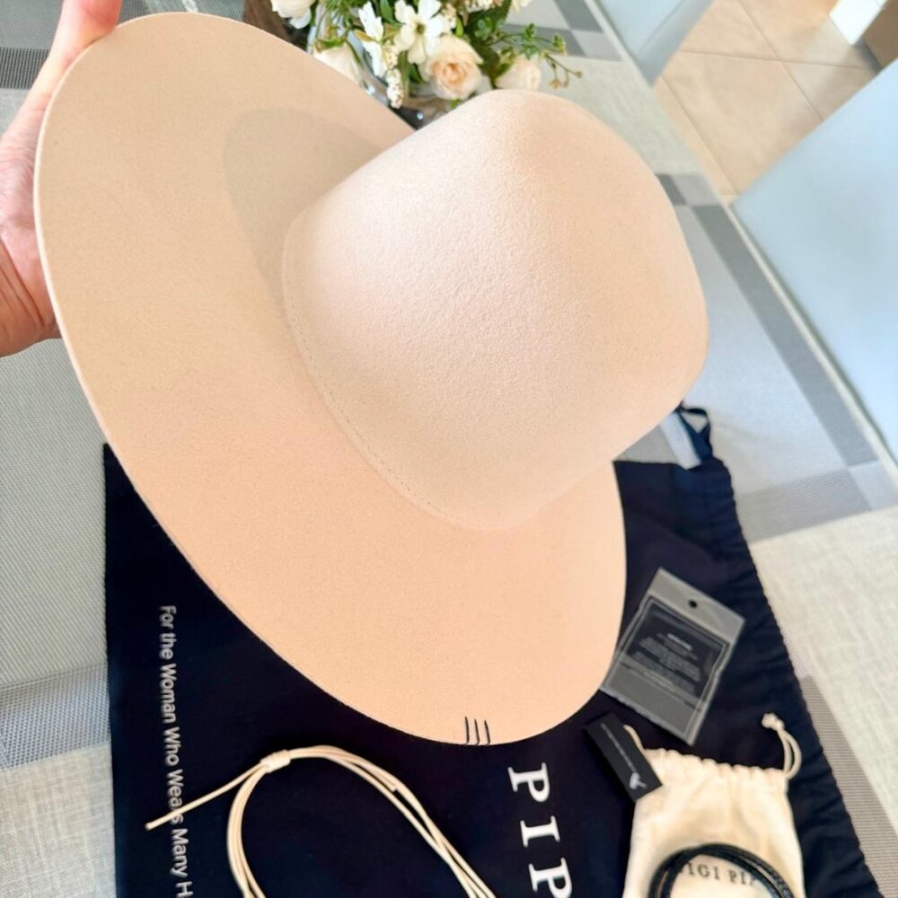 GIGI PIP Rue Open Crown Hat - Brand New (Plus Additional Items)